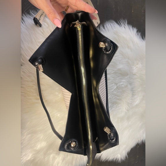 NEW Trendy Large Cream & Black Love Design Shoulder Tote Bag Purse - Picture 9 of 10